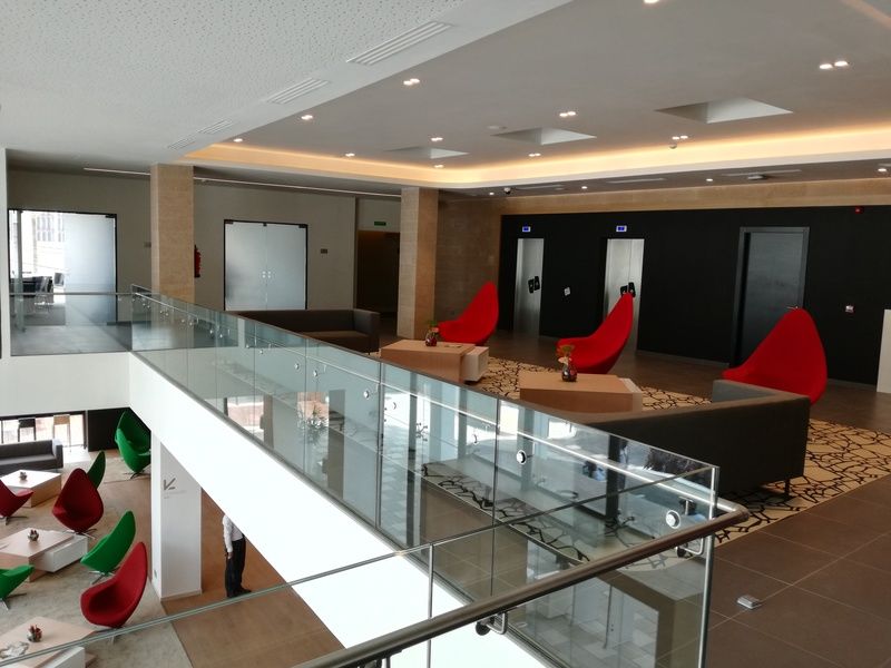 Seen Hotel Abidjan Plateau Exterior photo